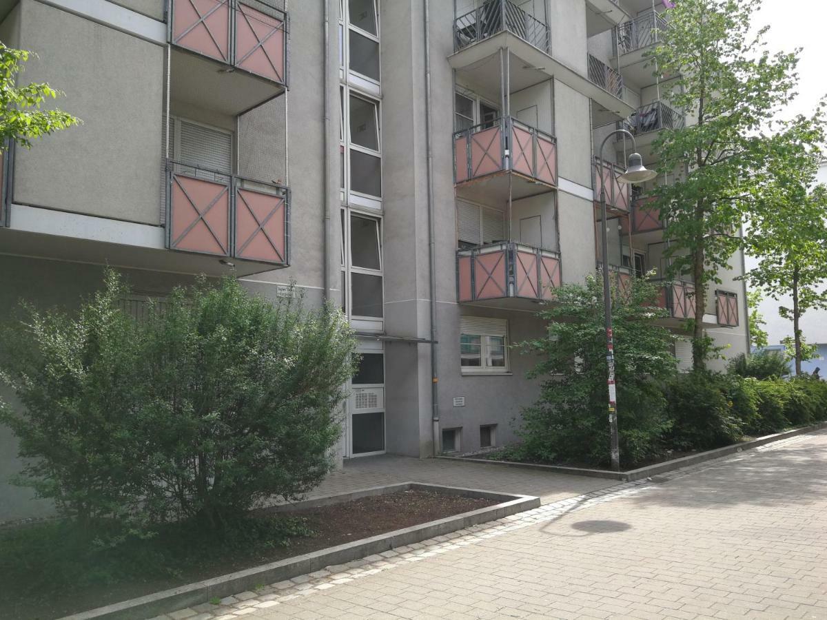 Quiet City-Apt, 4Min City-Center, 18Min Fair Nuernberg!!! Extérieur photo